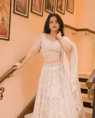 Escort Sagar